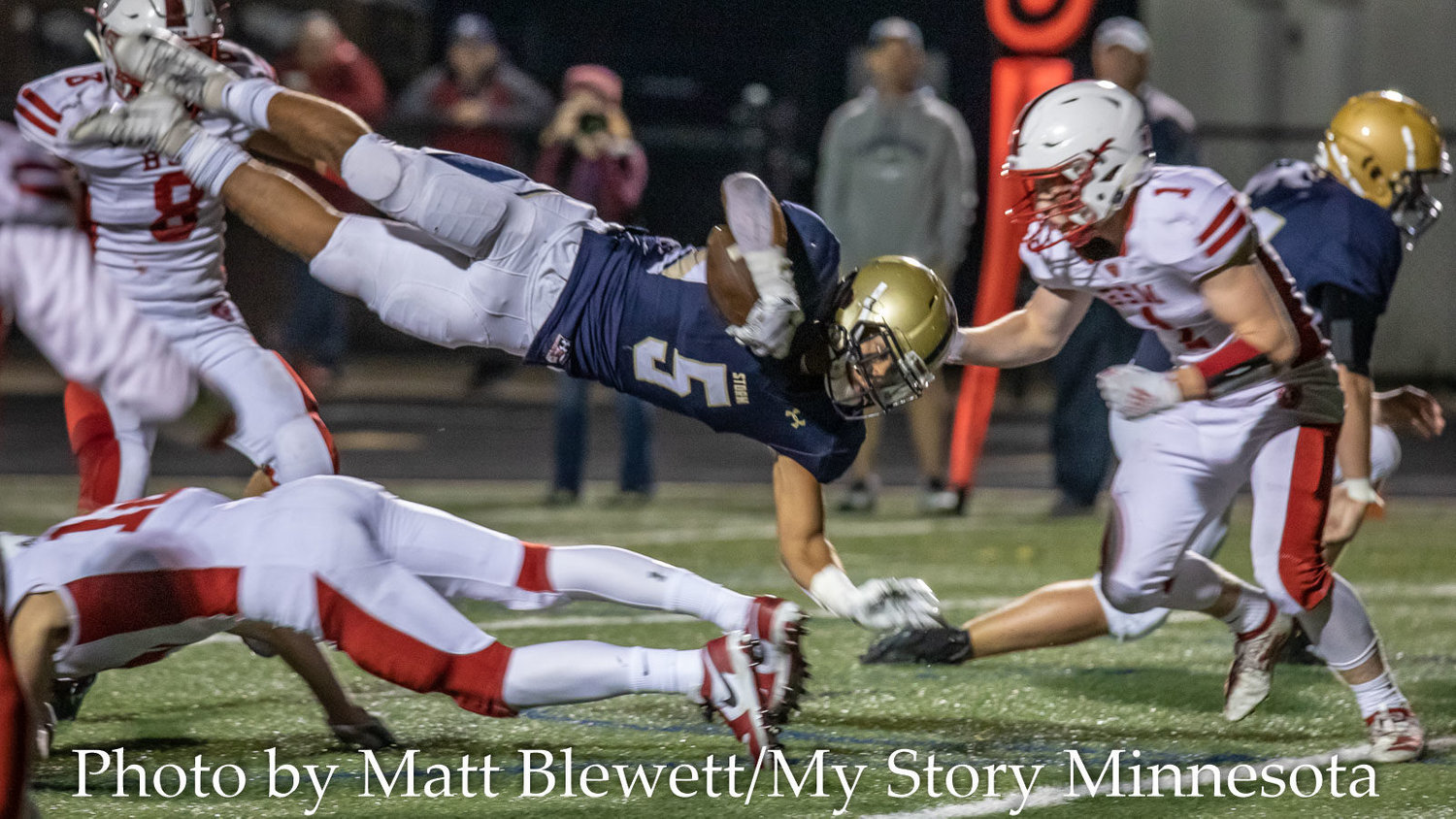 Chanhassen sweeps Chaska in boys and girls double header