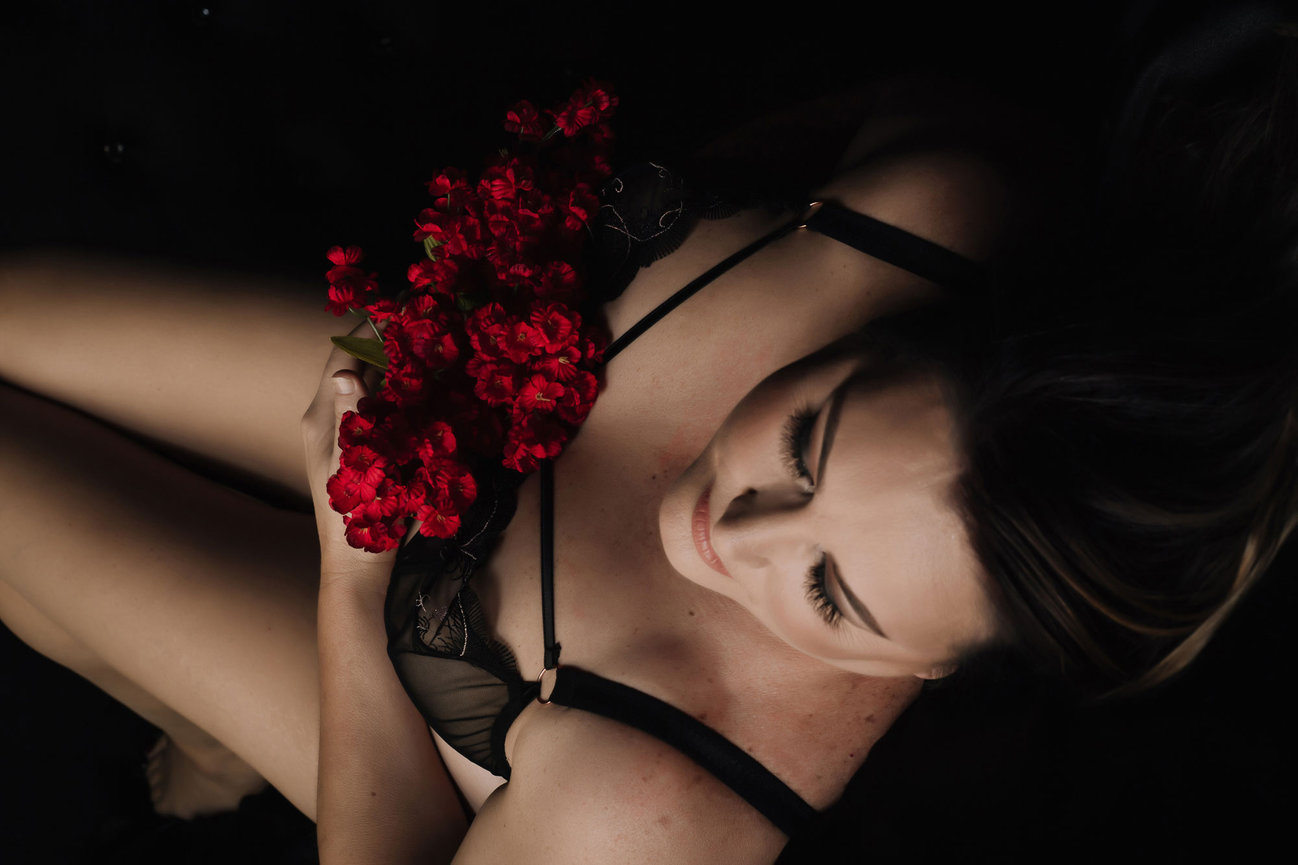 Mr. & Mrs. L's Couples Boudoir Session