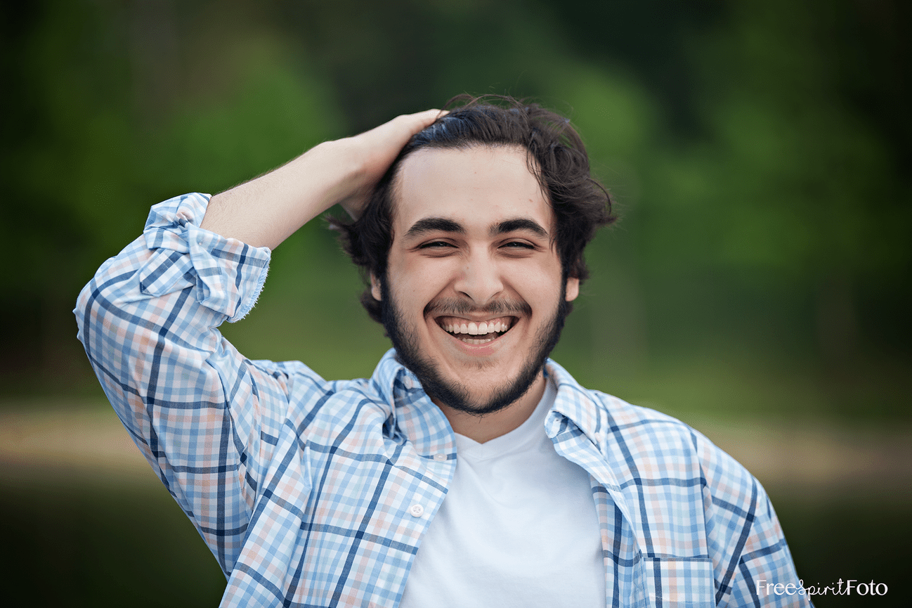 Cara Tomball Senior Photographer