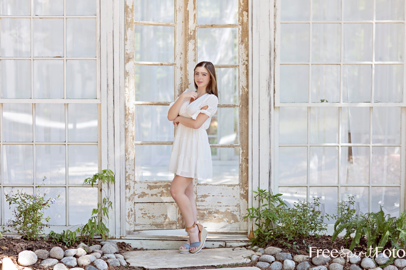 Easton-Conroe Senior Photographer