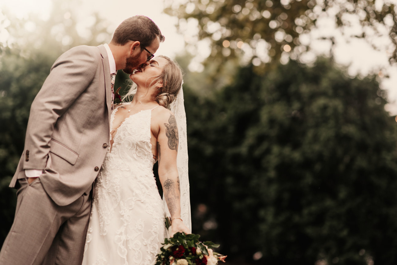 {( MELANIE + OTTO )}