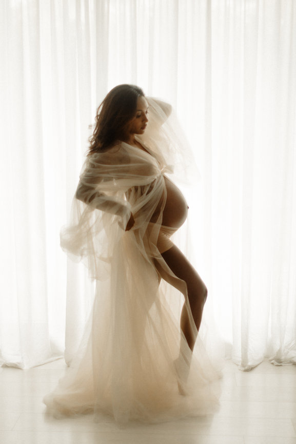 Perchè scegliere la sessione maternity in studio?