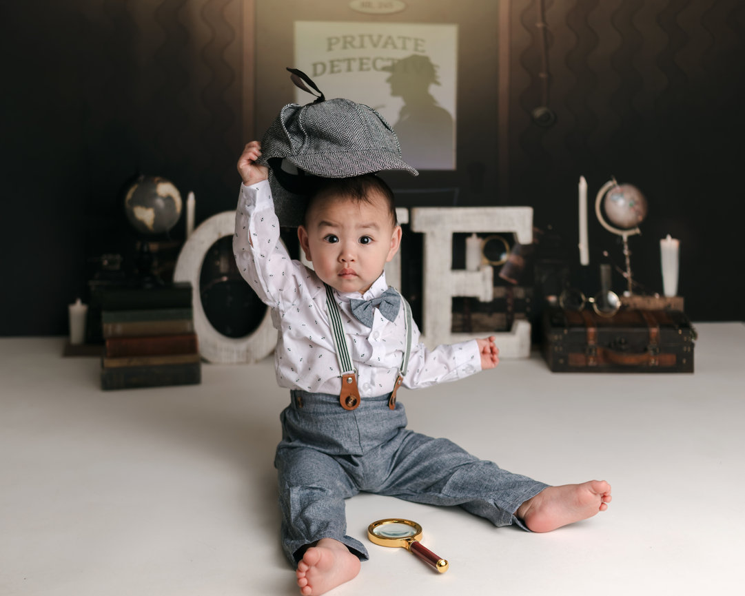 Louis's Wrapped Newborn Session