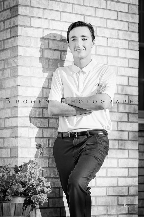 SENIOR PORTRAIT SESSION