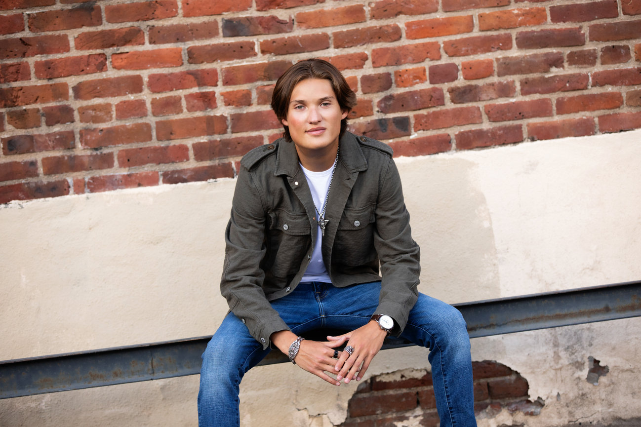 Come on Barbie, Let's Go Party!