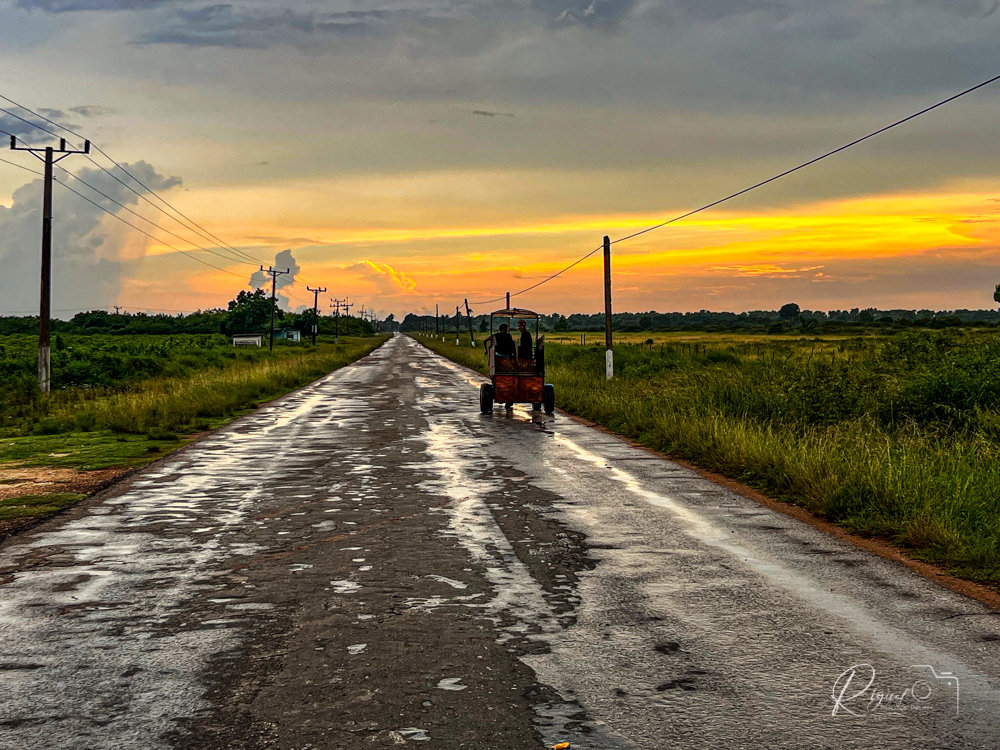 Espresso photography, art and love combined in one shot.