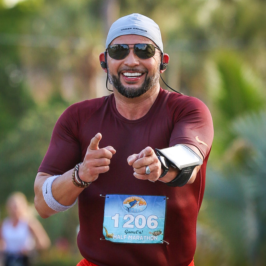 RUN YOUR MERRY PACE 2024