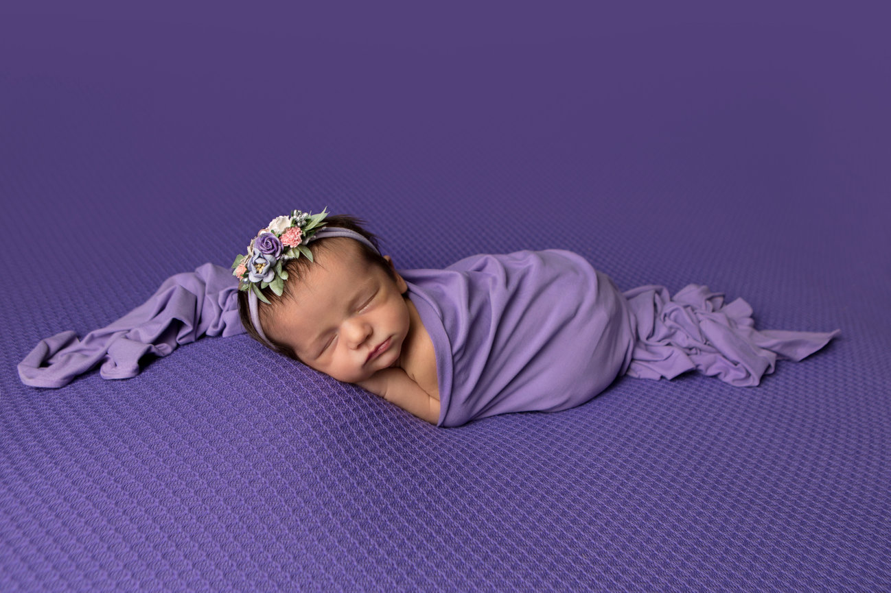 Hailee's Studio Maternity Session - Augusta, Wisconsin