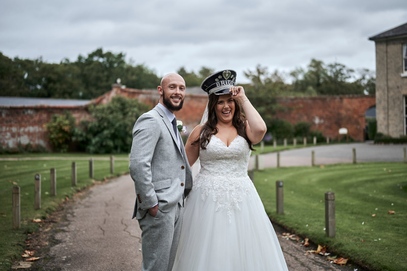 Gaynes Park Summer Wedding - Harriet & Ed