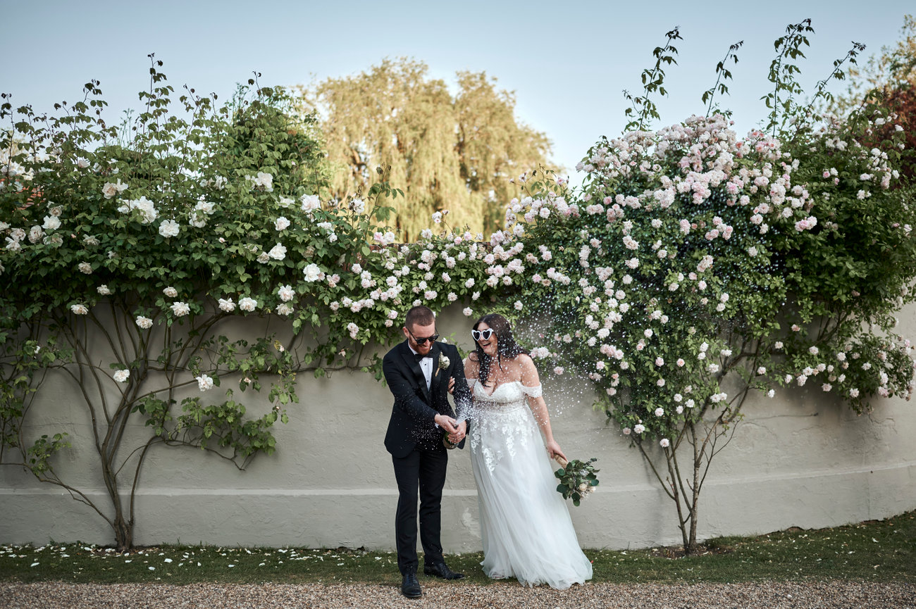 Gaynes Park Summer Wedding - Harriet & Ed