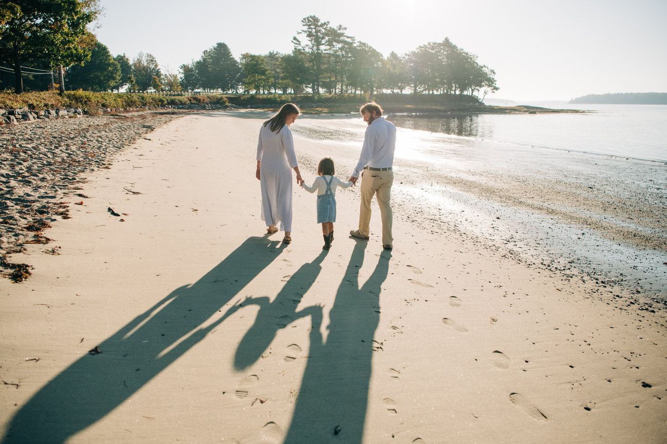 Twice the Love: Newborn Portraits of Twins Maeve & Milo