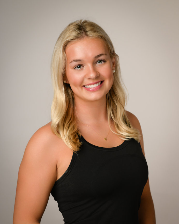 Deep Run High School Senior Portraits at the University of Richmond