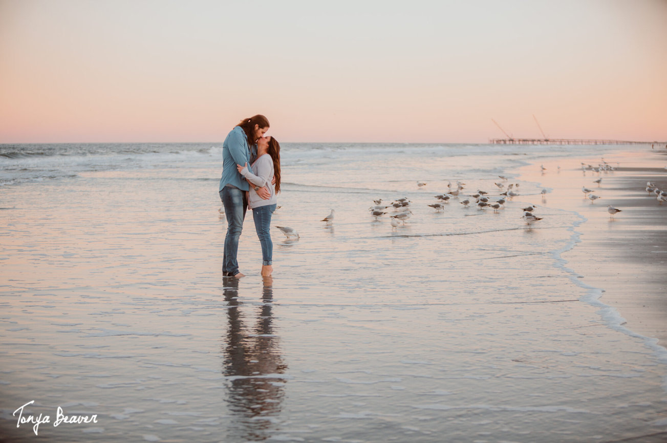 Vintage car couples shoot