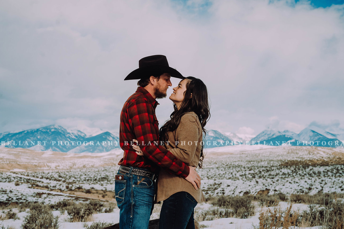 Nick and Eva Sweet Water Hollow Salmon Idaho Idaho Wedding