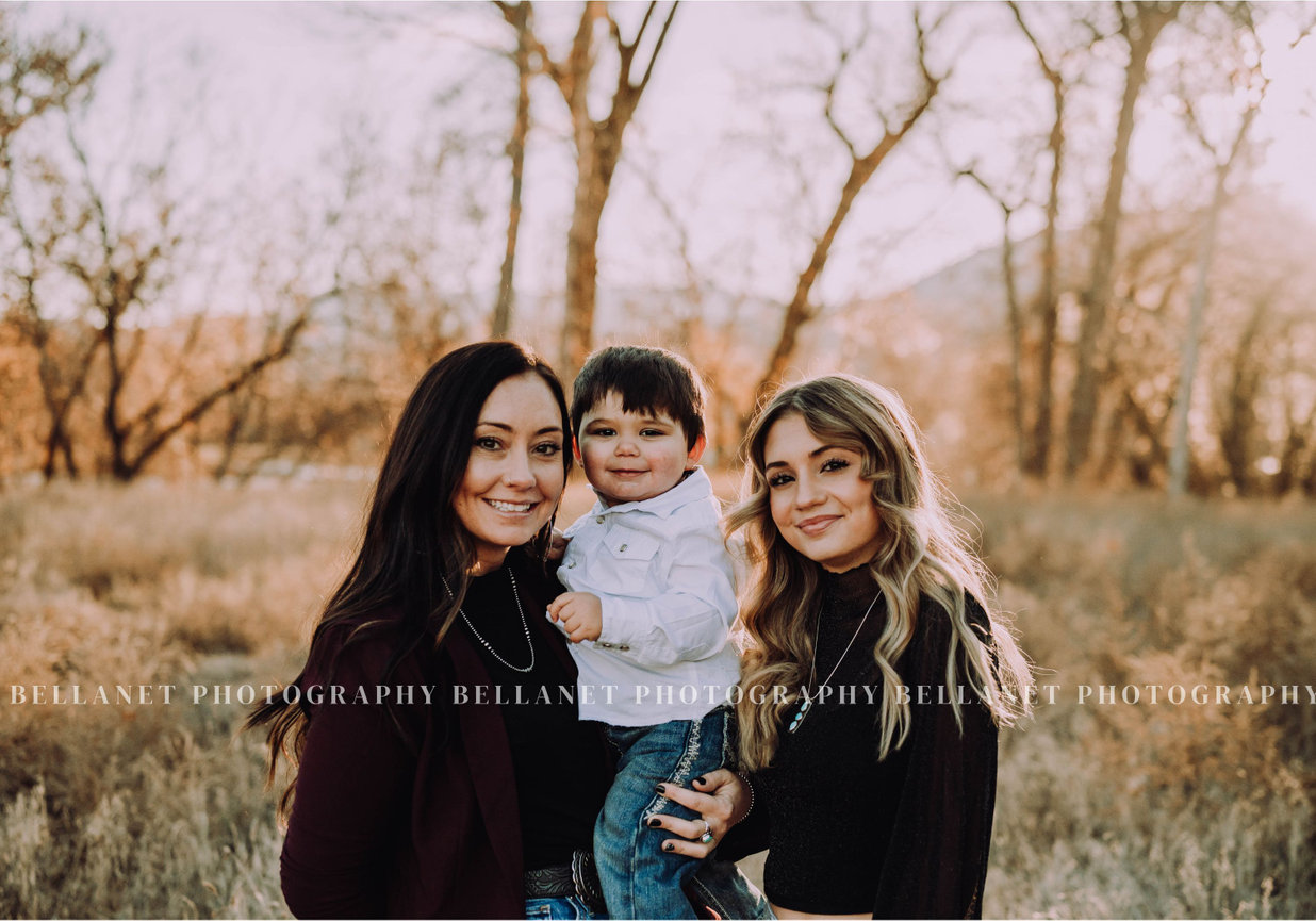 Nick and Eva Sweet Water Hollow Salmon Idaho Idaho Wedding
