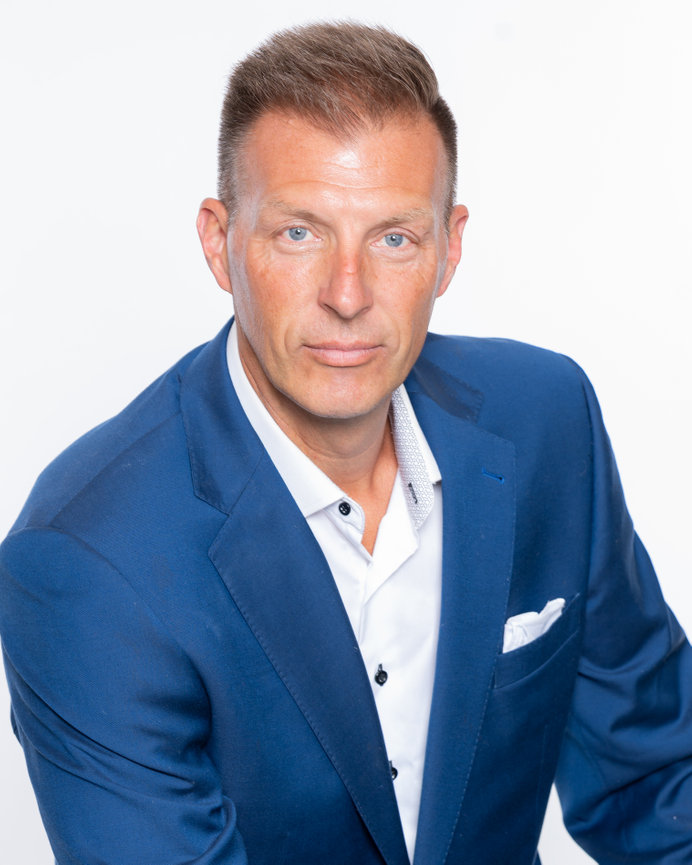 Business & Commercial