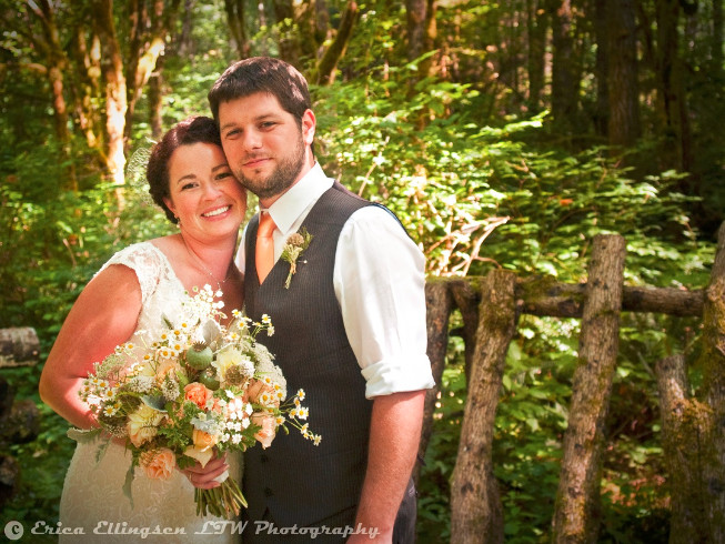 Oregon wildflower bridal bouquet