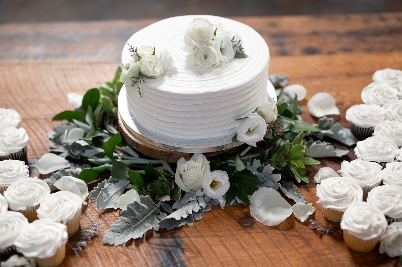 For the Groom - How to Button a Suit