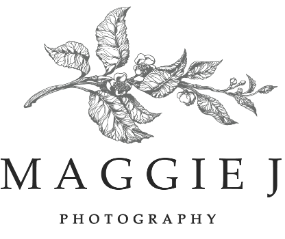 Maggie J Photography Logo