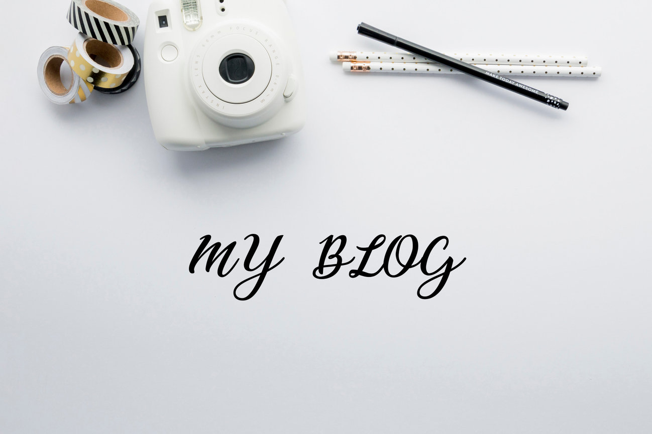 INSTAX® Mini 90: Videos | Fujifilm [Canada], image size:1298x865