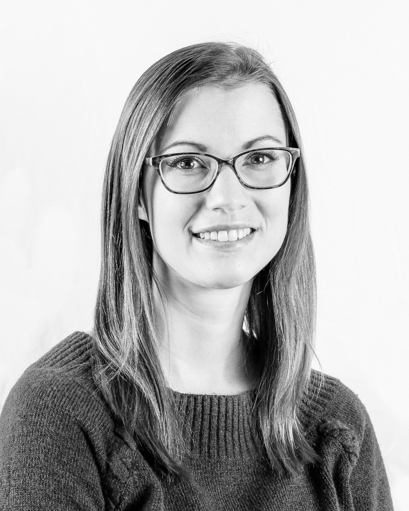 5 Signs You Need to Update Your Headshot