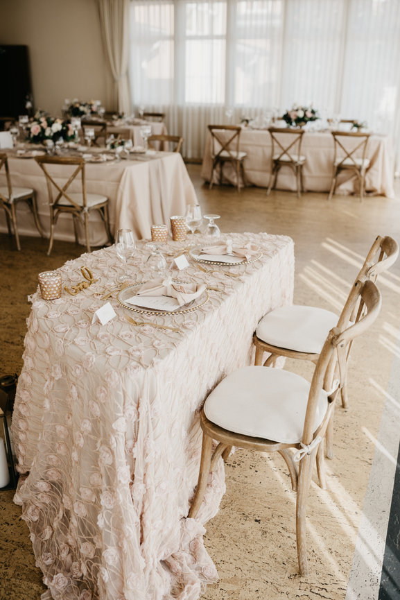 Affordable Kelowna wedding photographer for intimate celebrations