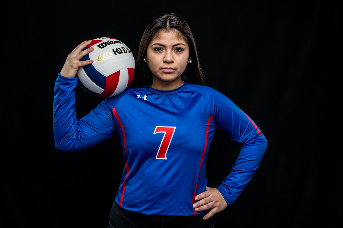 Volleyball Portraiture by Laura Hatcher Photography