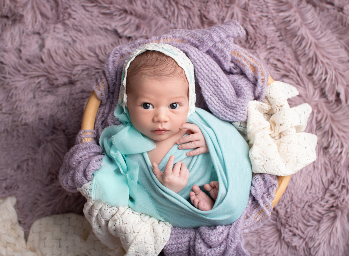 Awake newborn photo session in Edinburg, TX