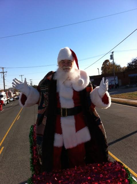 A Ride Down Memory Lane - Santa Cliff - Hall Of Fame Santa Claus