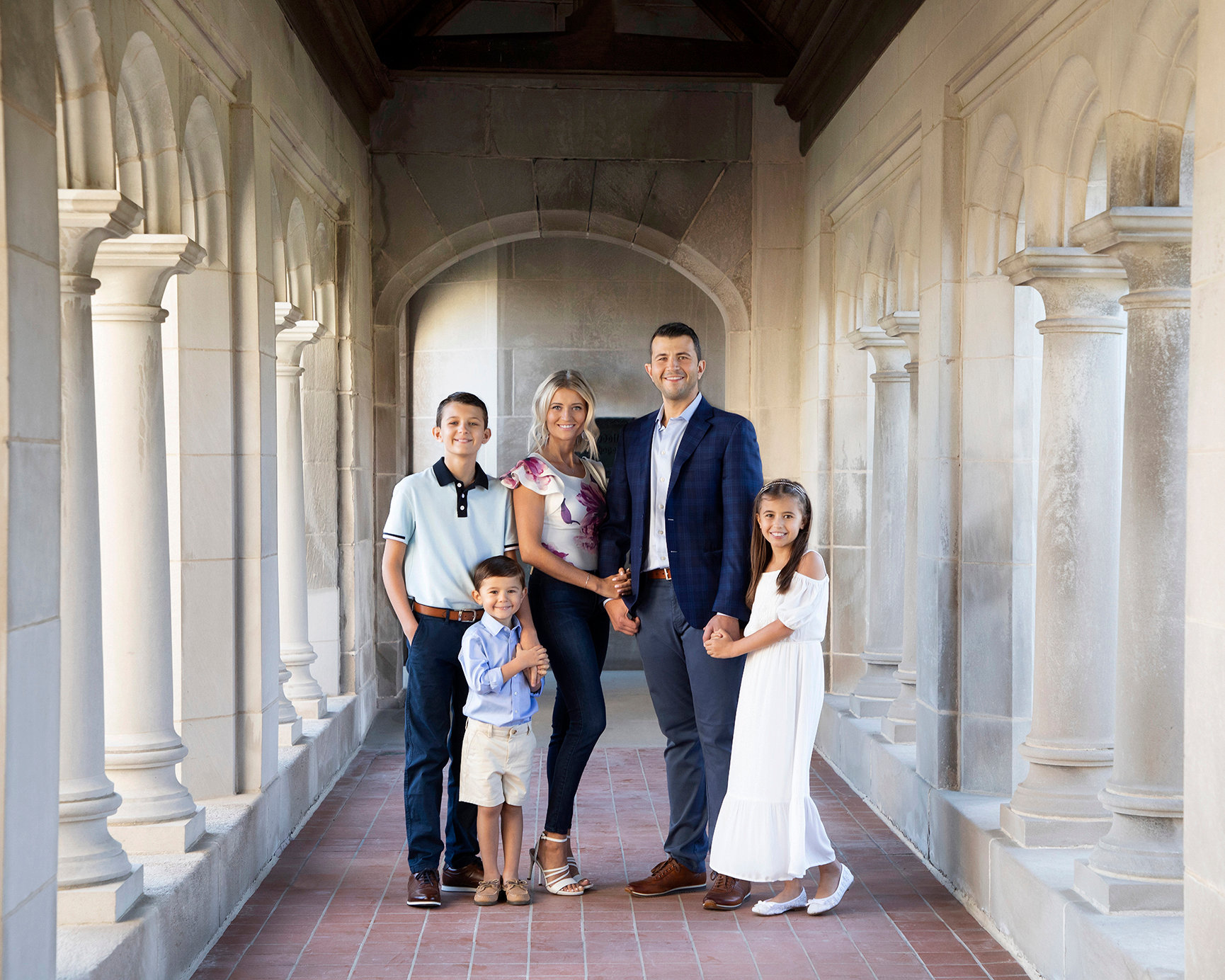 FAMILY PORTRAITS Light Drawn Studios