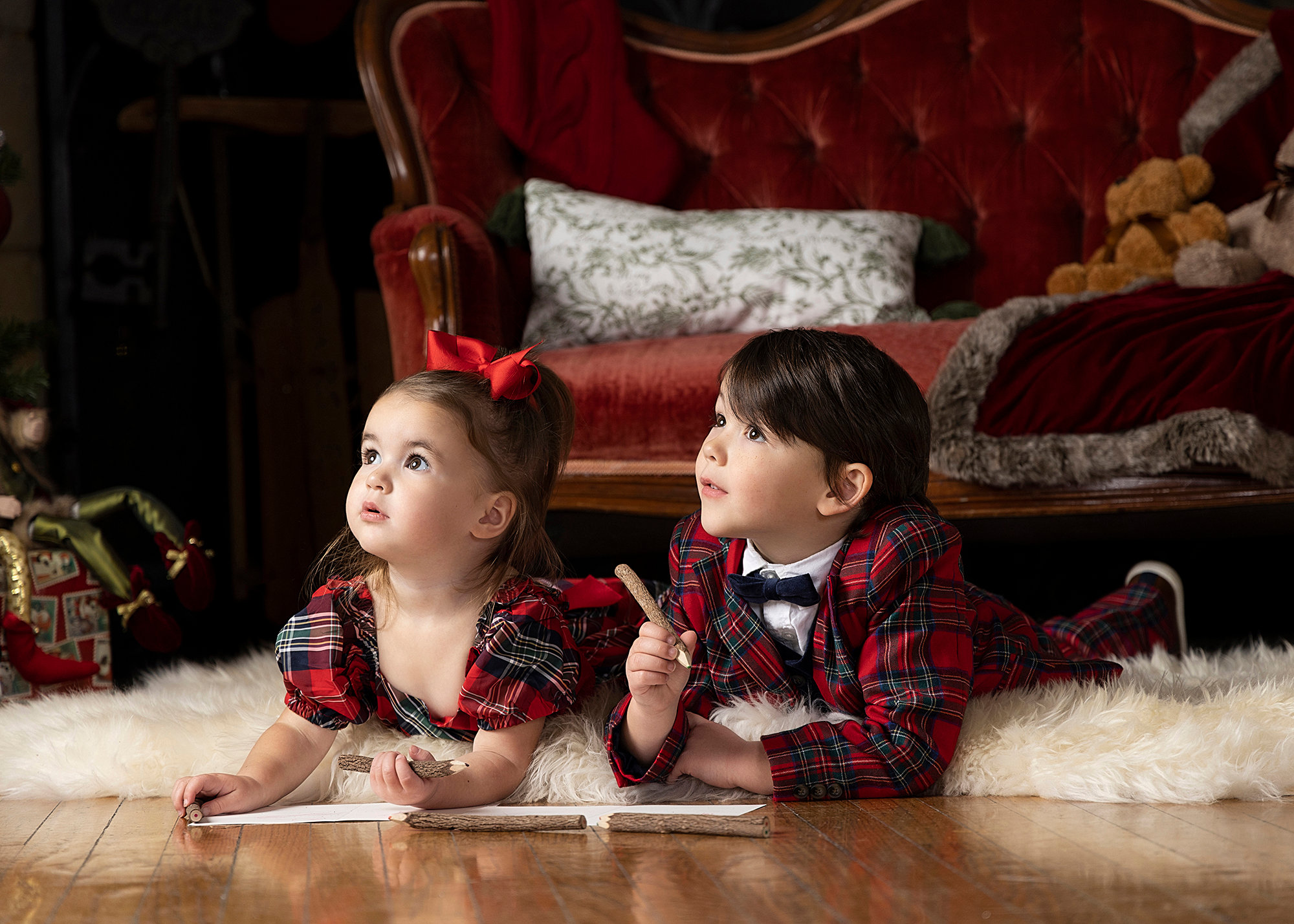 SANTA GALLERY Light Drawn Studios, Inc.