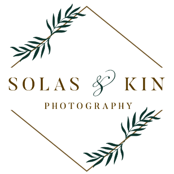 Solas & Kin Photography Logo