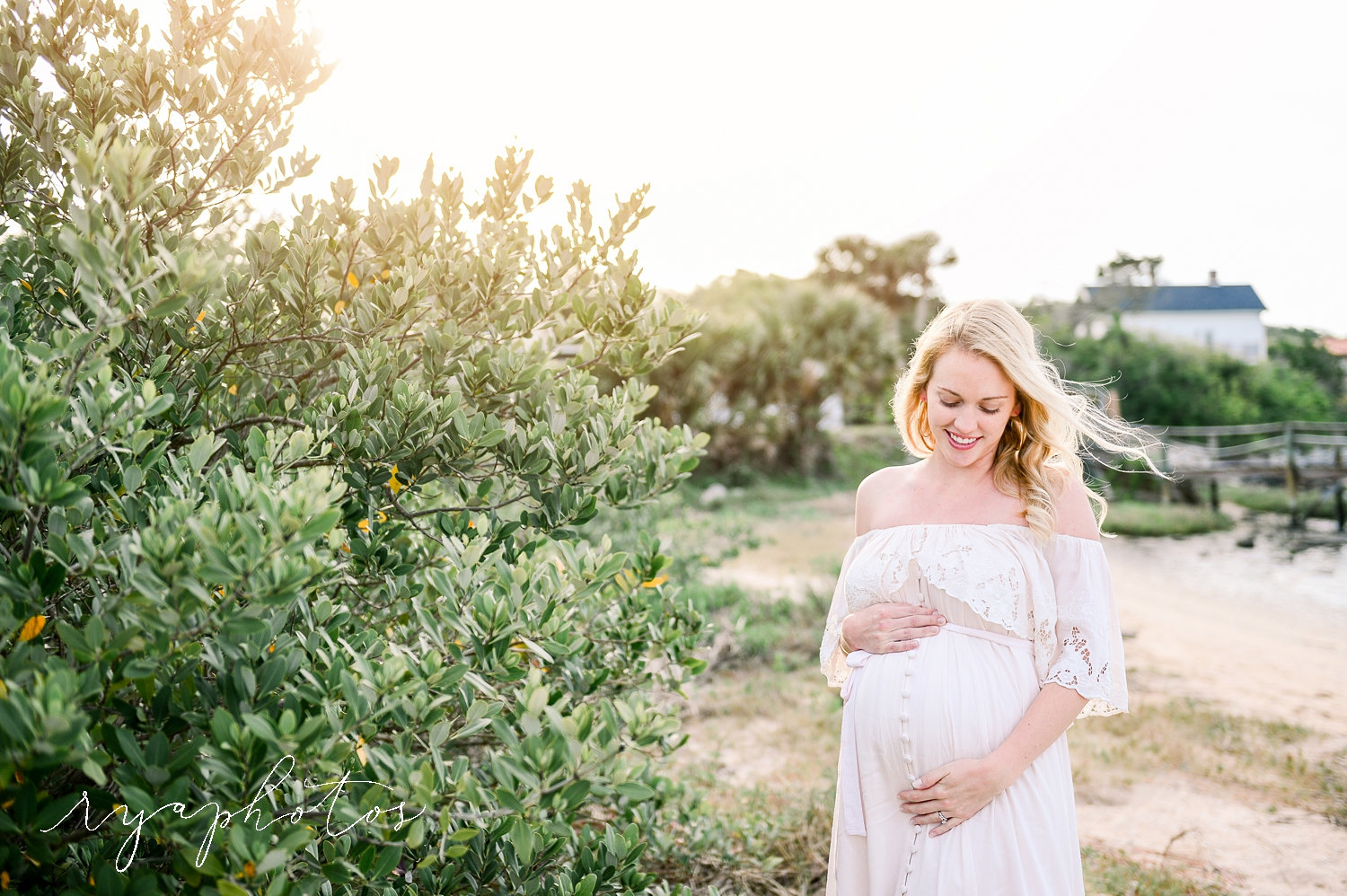 boho maternity style, boho maternity session, Saint Augustine Beach, Ryaphotos