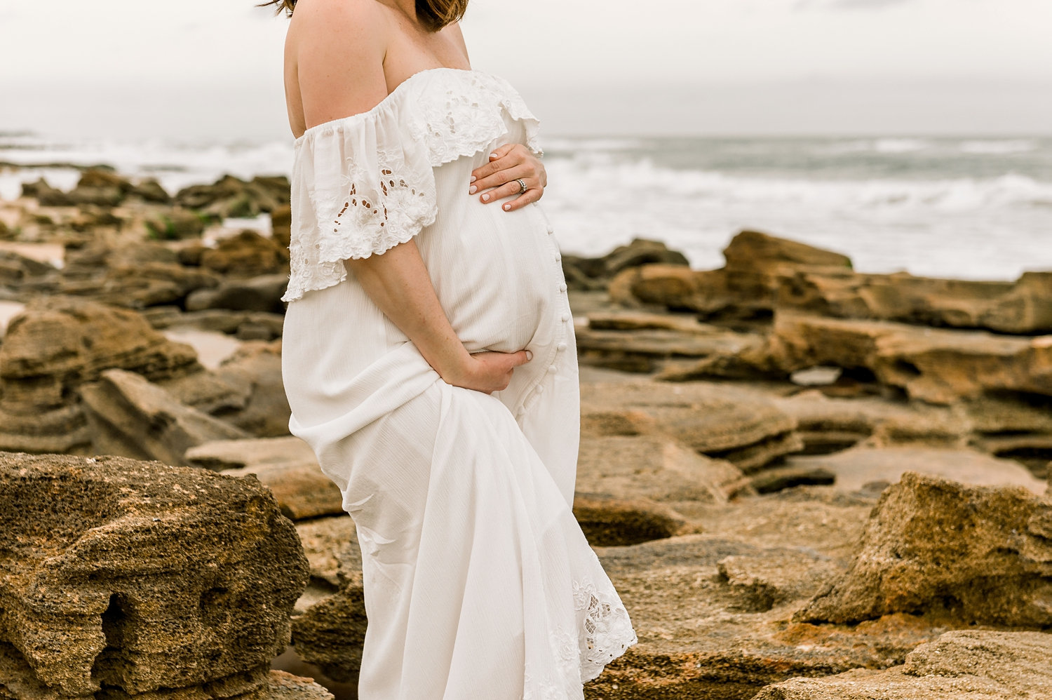 eyelet maternity gown, rocky beach, Ponte Vedra beach, Rya Duncklee