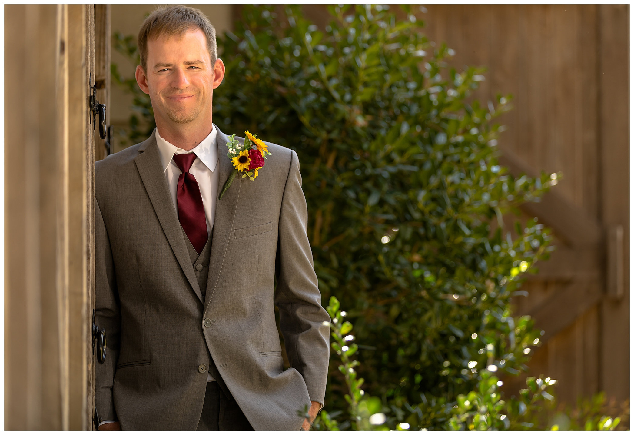 MATT + JAMIE // PAISLEY BARN WEDDING // BENSON, NC Carly Fogleman